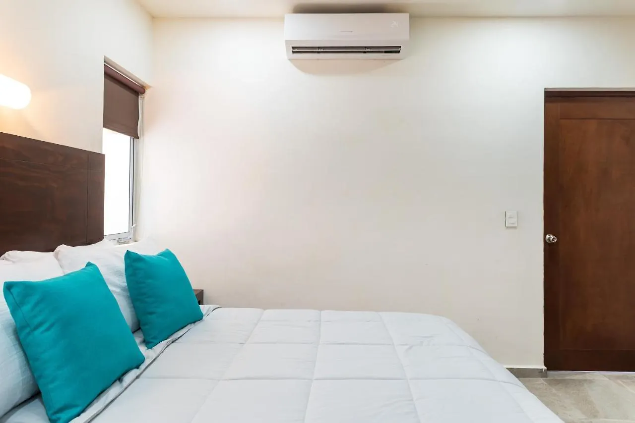 Playa 4020 Apartments With Rooftop Pool Near 5Th And Beach Плая-дель-Кармен