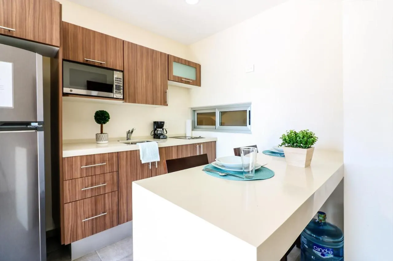 Playa 4020 Apartments With Rooftop Pool Near 5Th And Beach Playa del Carmen
